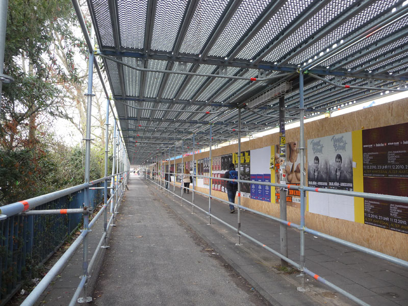 passantenschutztunnel-universitaetsstrasse-koeln.jpg